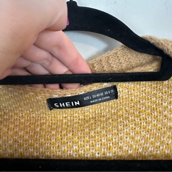 Shein | Yellow Daisy Flower Print Button Front Cardigan Size Large - Picture 3 of 6